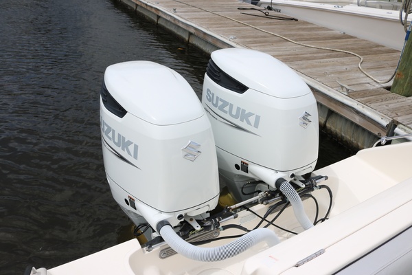 ANAM CARA 31ft Pursuit Yacht For Sale