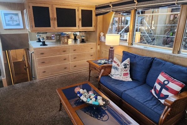 Timeless 64ft Burger Yacht For Sale