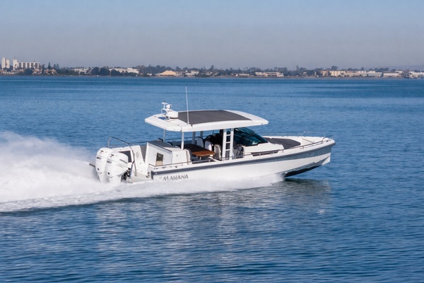 MINI MAHANA 37ft Axopar Yacht For Sale