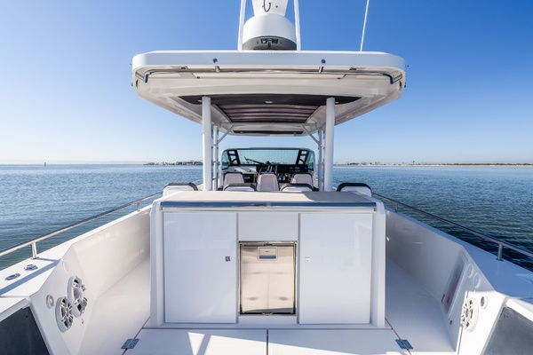 MINI MAHANA 37ft Axopar Yacht For Sale