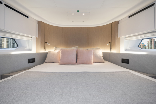 53ft Azimut Yacht For Sale