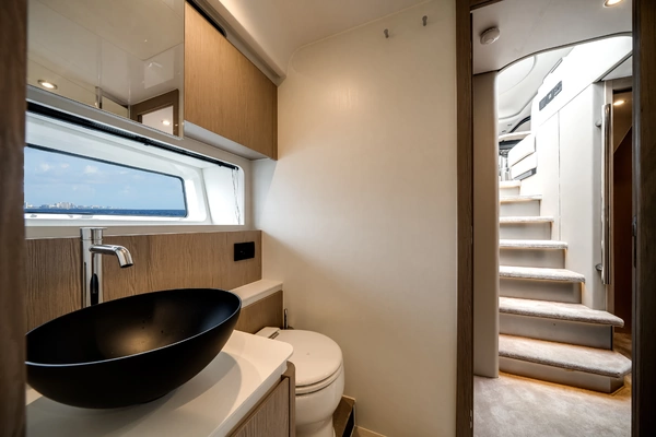 2023 Azimut 53