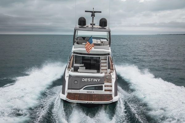 2023 Azimut 53