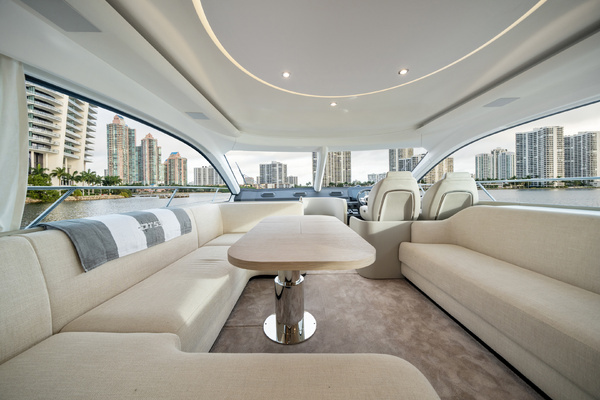 2023 Azimut 53