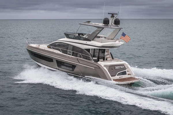 2023 Azimut 53