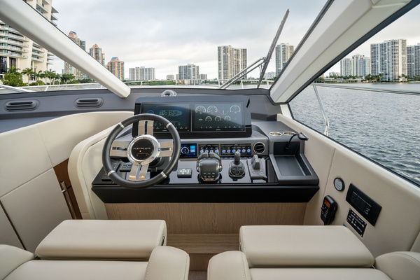 2023 Azimut 53