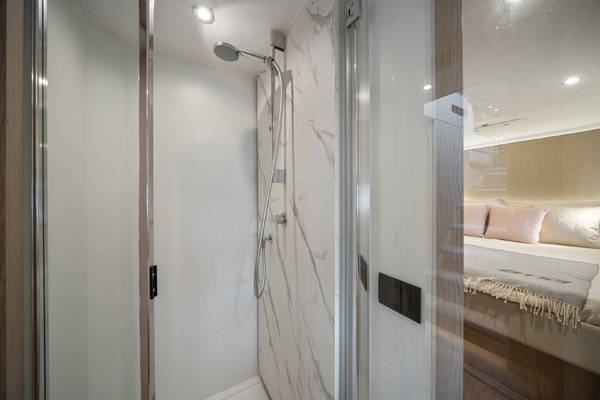 53ft Azimut Yacht For Sale