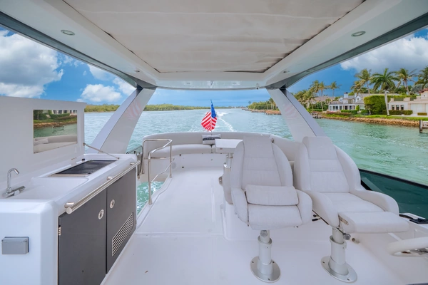 2023 Azimut 53