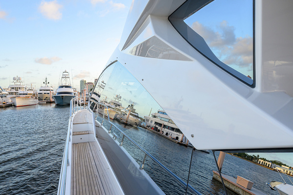 70ft Azimut Yacht For Sale