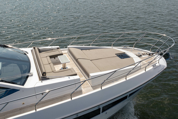 2019 Azimut 70