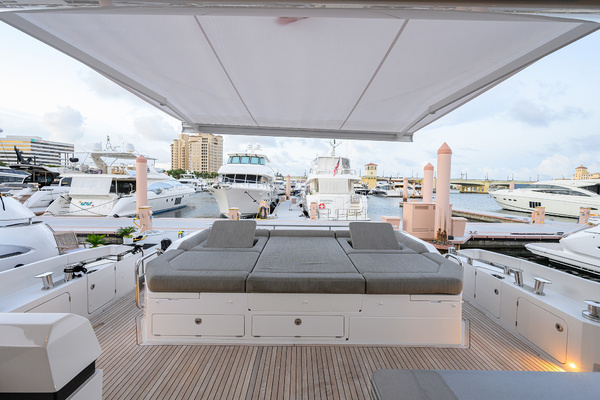 70ft Azimut Yacht For Sale