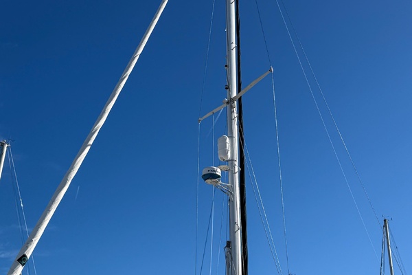Mast & rigging 