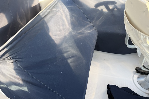 Never Satisfied 47ft Bayliner Yacht For Sale