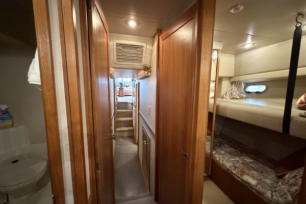 Never Satisfied 47ft Bayliner Yacht For Sale