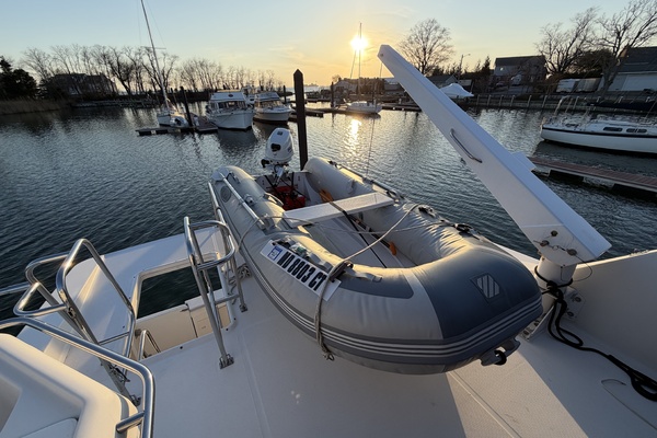 Never Satisfied 47ft Bayliner Yacht For Sale