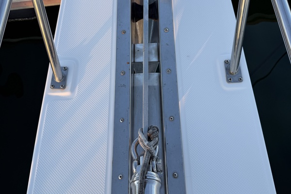 Never Satisfied 47ft Bayliner Yacht For Sale