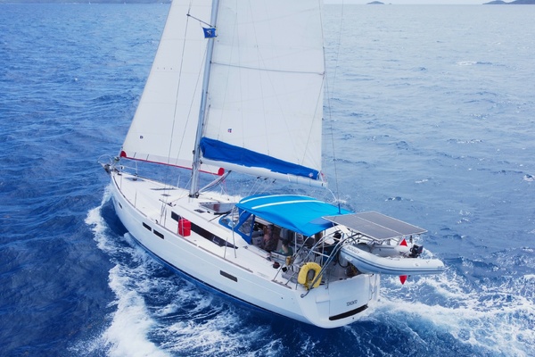 Adventure 1 47ft Jeanneau Yacht For Sale