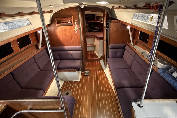 Michigan J 35ft C amp C Yacht For Sale