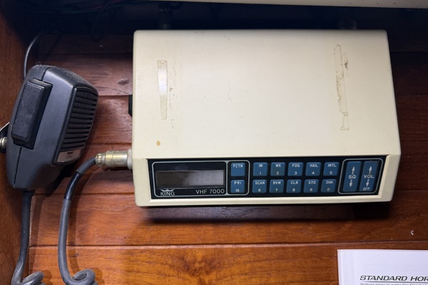 Michigan J 35ft C amp C Yacht For Sale