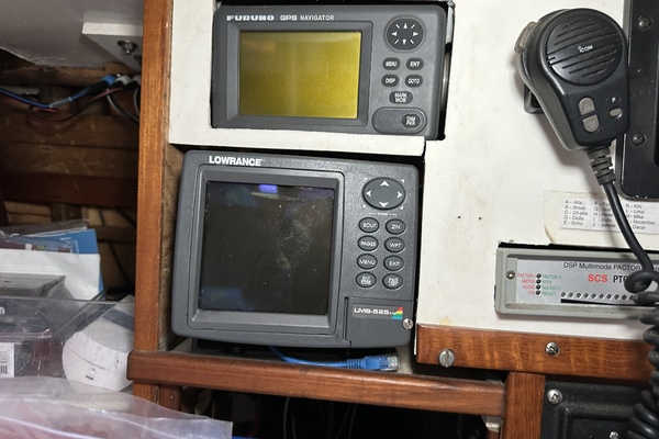 BRICK HOUSE 40ft Valiant Yacht For Sale