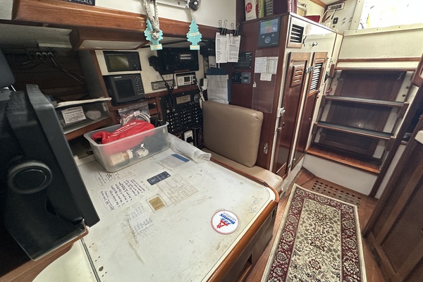 BRICK HOUSE 40ft Valiant Yacht For Sale