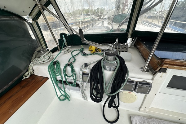 BRICK HOUSE 40ft Valiant Yacht For Sale