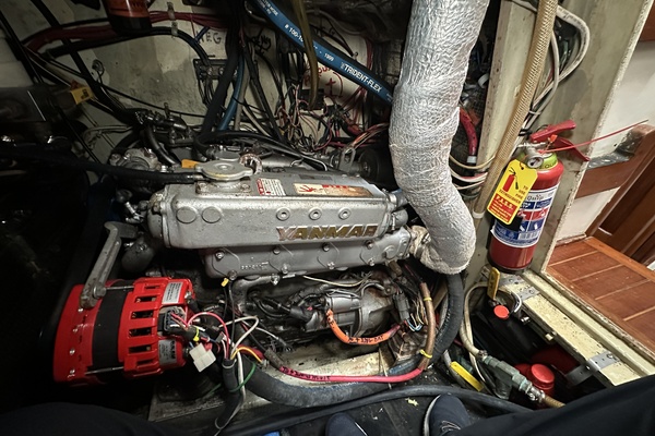 BRICK HOUSE 40ft Valiant Yacht For Sale