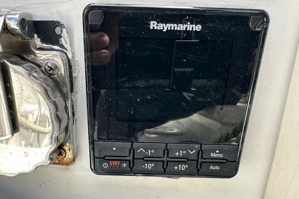 BRICK HOUSE 40ft Valiant Yacht For Sale