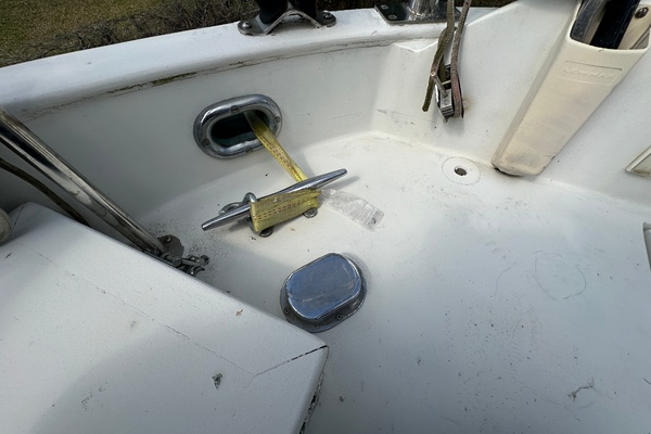 BRICK HOUSE 40ft Valiant Yacht For Sale