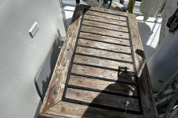 BRICK HOUSE 40ft Valiant Yacht For Sale