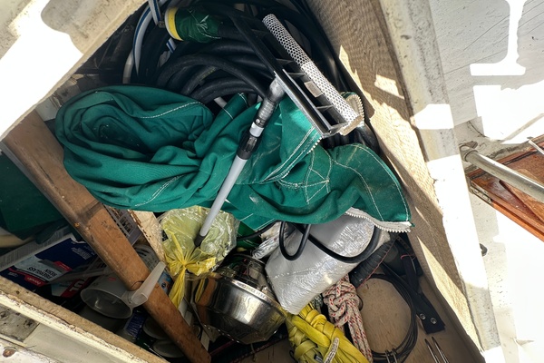 BRICK HOUSE 40ft Valiant Yacht For Sale