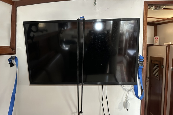 BRICK HOUSE 40ft Valiant Yacht For Sale