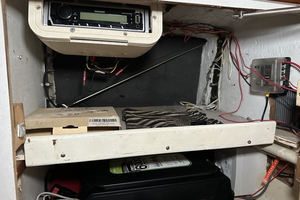 BRICK HOUSE 40ft Valiant Yacht For Sale