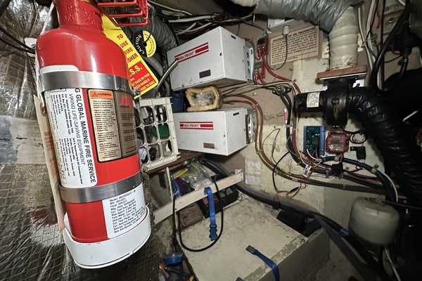 BRICK HOUSE 40ft Valiant Yacht For Sale