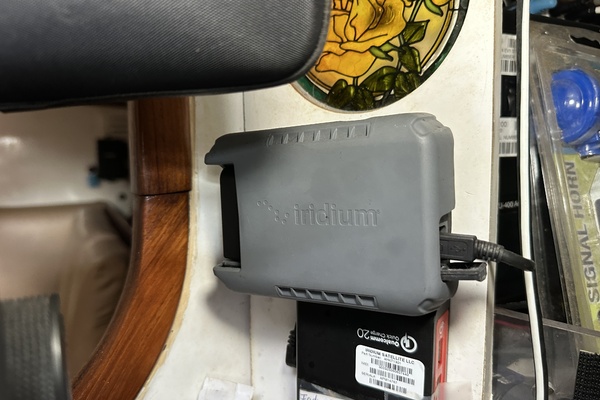 BRICK HOUSE 40ft Valiant Yacht For Sale