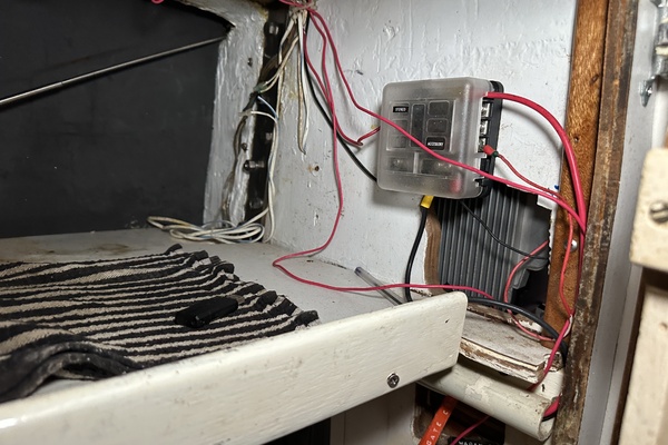 BRICK HOUSE 40ft Valiant Yacht For Sale