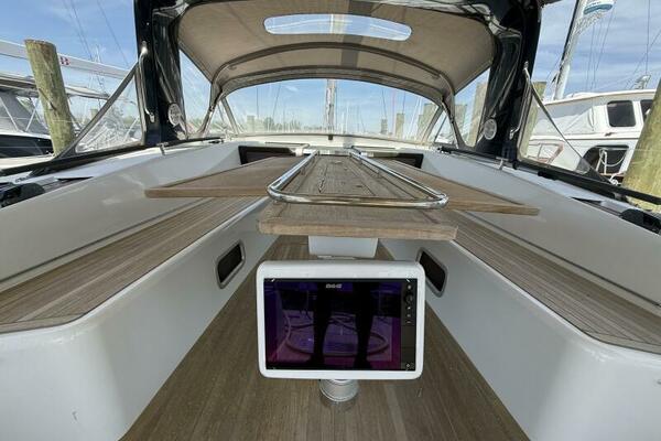 Blue Pearl 60ft Beneteau Yacht For Sale