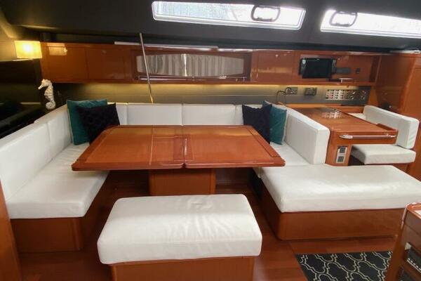 Blue Pearl 60ft Beneteau Yacht For Sale