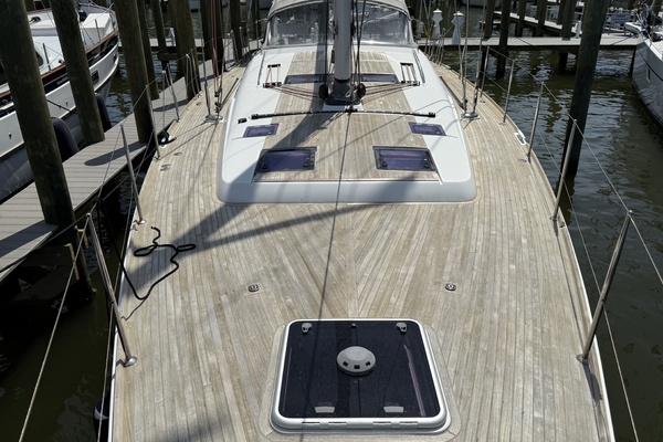 Blue Pearl 60ft Beneteau Yacht For Sale