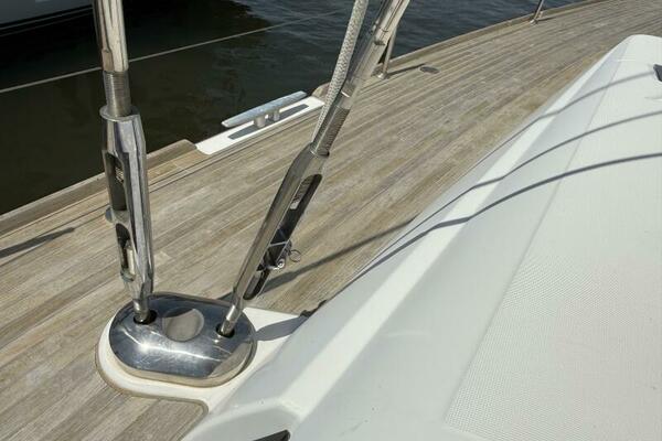 Blue Pearl 60ft Beneteau Yacht For Sale