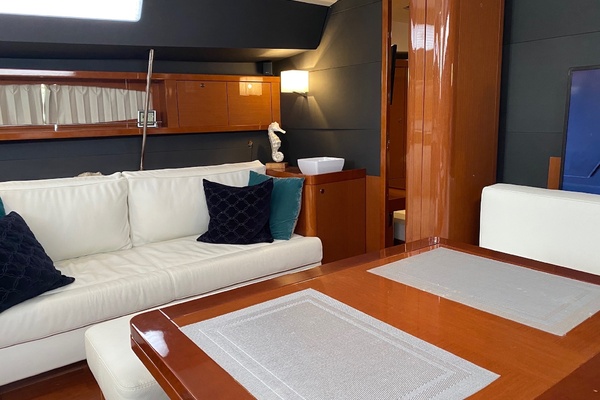 Blue Pearl 60ft Beneteau Yacht For Sale