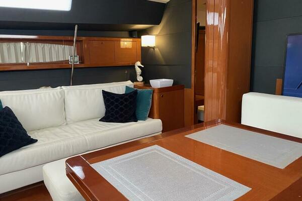 Blue Pearl 60ft Beneteau Yacht For Sale