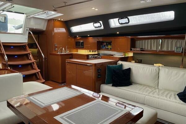 Blue Pearl 60ft Beneteau Yacht For Sale