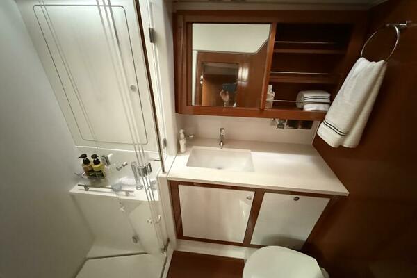 Blue Pearl 60ft Beneteau Yacht For Sale