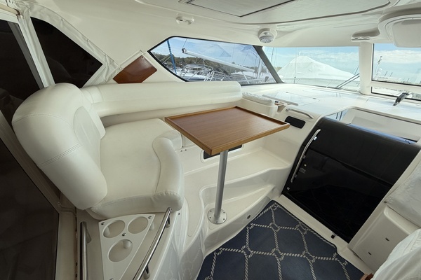 Photo of the 2006 Tiara Yachts 43 Sovran