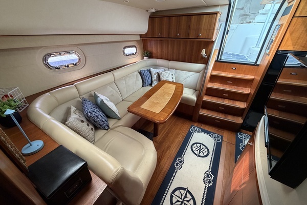 2006 Tiara Yachts 43