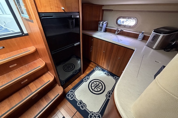 2006 Tiara Yachts 43