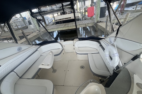 AT EASE 41ft Maxum Yacht For Sale