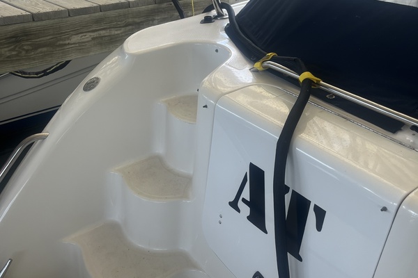 AT EASE 41ft Maxum Yacht For Sale