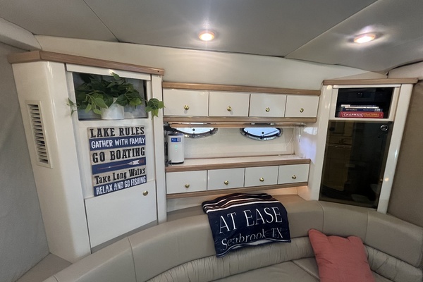 AT EASE 41ft Maxum Yacht For Sale